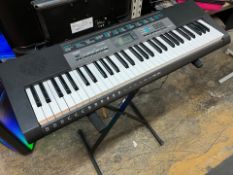 1 CASIO CTK-2550AD FULL SIZE 61 KEY KEYBOARD WITH STAND RRP Â£199 (POWERS ON, WORKING)