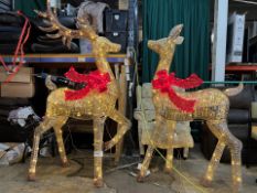 1 SET OF 2 X 72 INCH (1.8M) INDOOR/OUTDOOR CHRISTMAS REINDEER FAMILY WITH LED LIGHTS RRP Â£199 (
