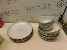 1 OVER AND BACK DINNERWARE SET RRP Â£49.99