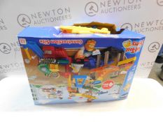 1 BOXED VTECH TOOT-TOOT DRIVERS GARAGE TOY RRP Â£39.99