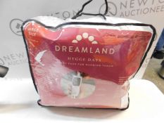 1 BAGGED DREAMLAND 'HYGGE DAYS' LUXURY FAUX FUR WARMING THROW RRP Â£99