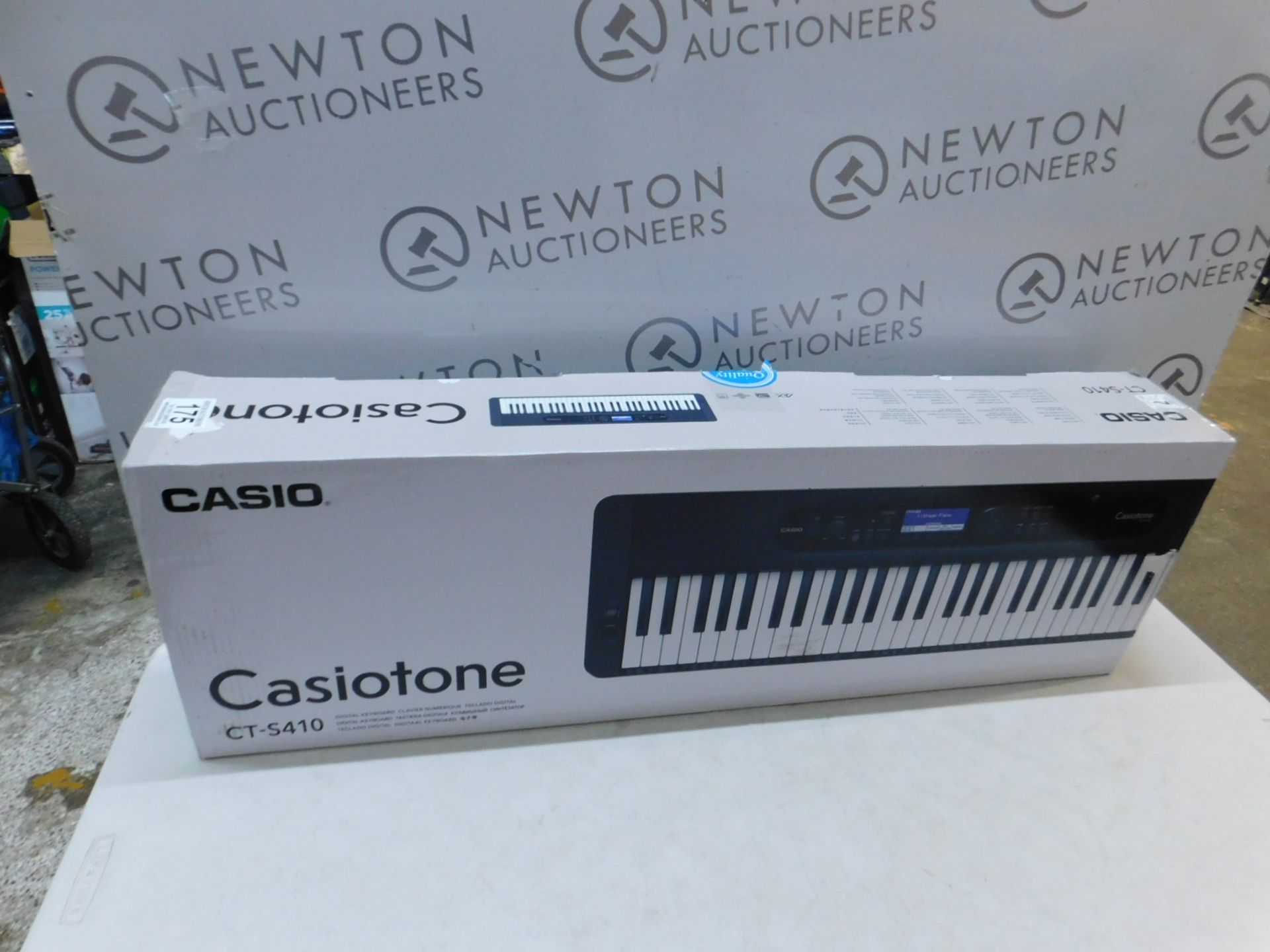 1 BOXED CASIO CT-S410 PORTABLE KEYBOARD WITH TOUCH RESPONSE RRP Â£199