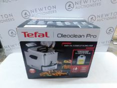 1 BOXED TEFAL OLEOCLEAN INOX & DESIGN DEEP FRYER RRP Â£129.99