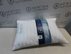 1 HOTEL GRAND DOUBLE TOP GOOSE FEATHER & GOOSE DOWN PILLOW RRP Â£29.99