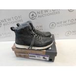 1 BOXED PAIR OF WEATHERPROOF MEN'S SNEAKER BOOT IN DARK GREY UK SIZE 9 RRP Â£49