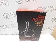 1 BOXED KING CRYSTAL WINE DECANTER RRP Â£29.99