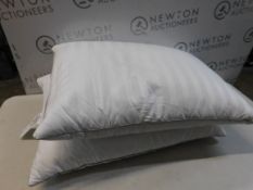 1 PAIR OF HOTEL GRAND DOUBLE TOP GOOSE FEATHER & GOOSE DOWN PILLOWS RRP Â£49.99