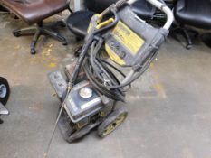 1 CHAMPION 2600 PSI PETROL PRESSURE WASHER RRP Â£349 (HEAVILY USED)