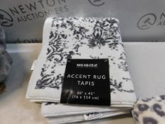 1 MON CHATEAU ACCENT RUG TAPIS 76CM x 114CM RRP Â£22.99