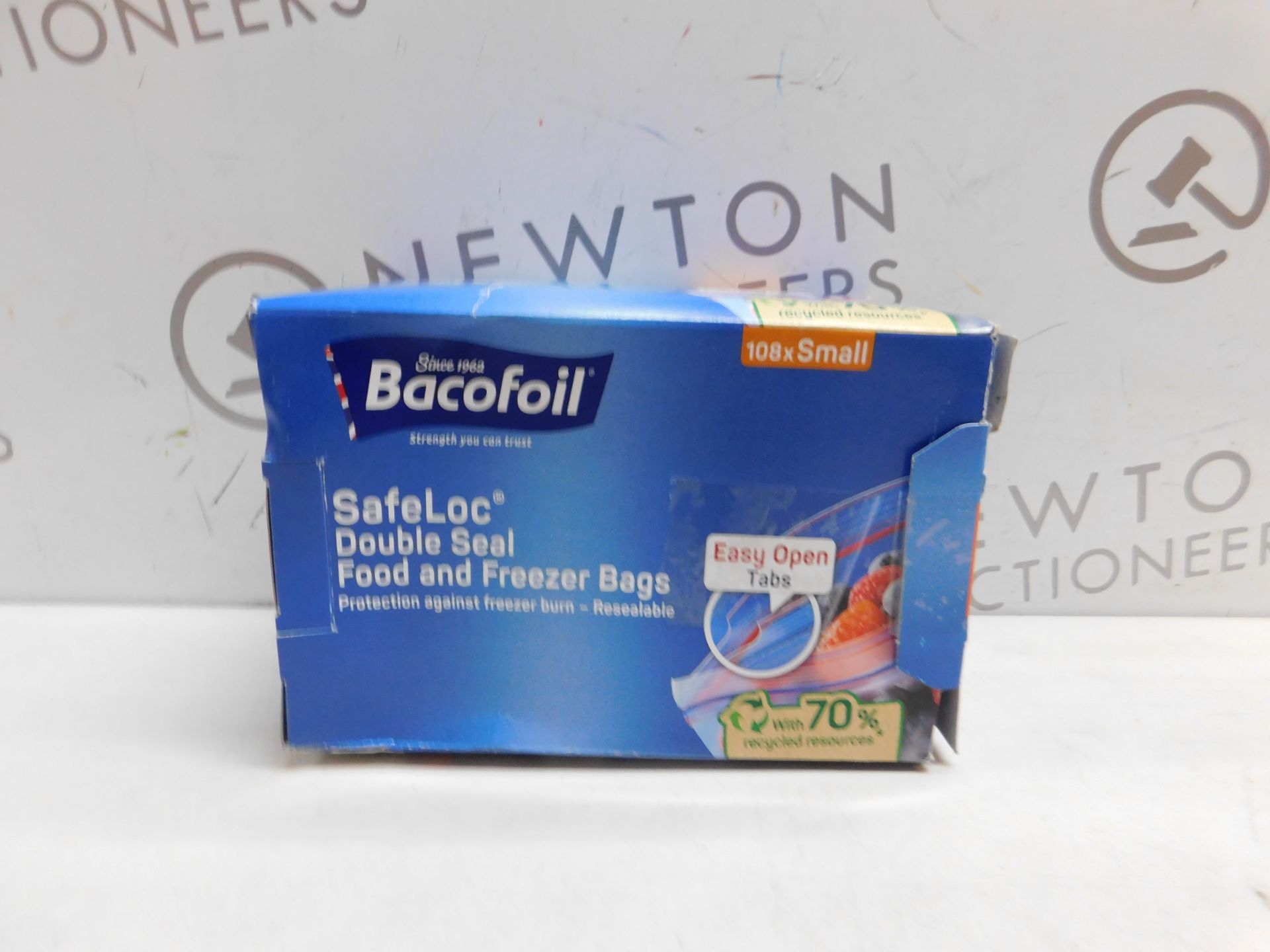 1 BOX OF BACOFOIL SAFELOC DOUBLE SEAL FOOD AND FREEZER BAGS RRP Â£12.99