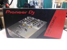 1 BOXED PIONEER DJ DJM250 MK2 MIXER RRP Â£349.99