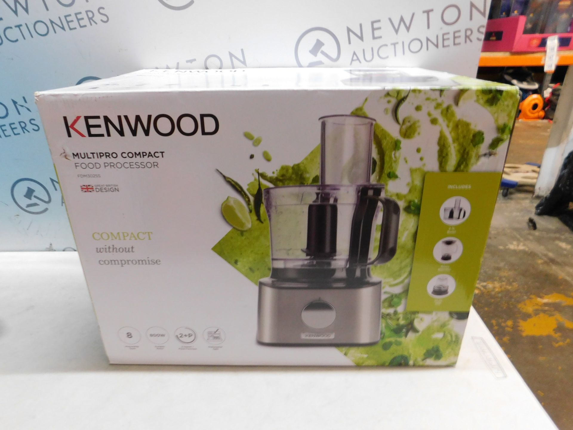 1 BOXED KENWOOD FDM302SS 800W 2.1L MULTI-PRO COMPACT FOOD PROCESSOR WITH ACCESSORIES RRP Â£129.99