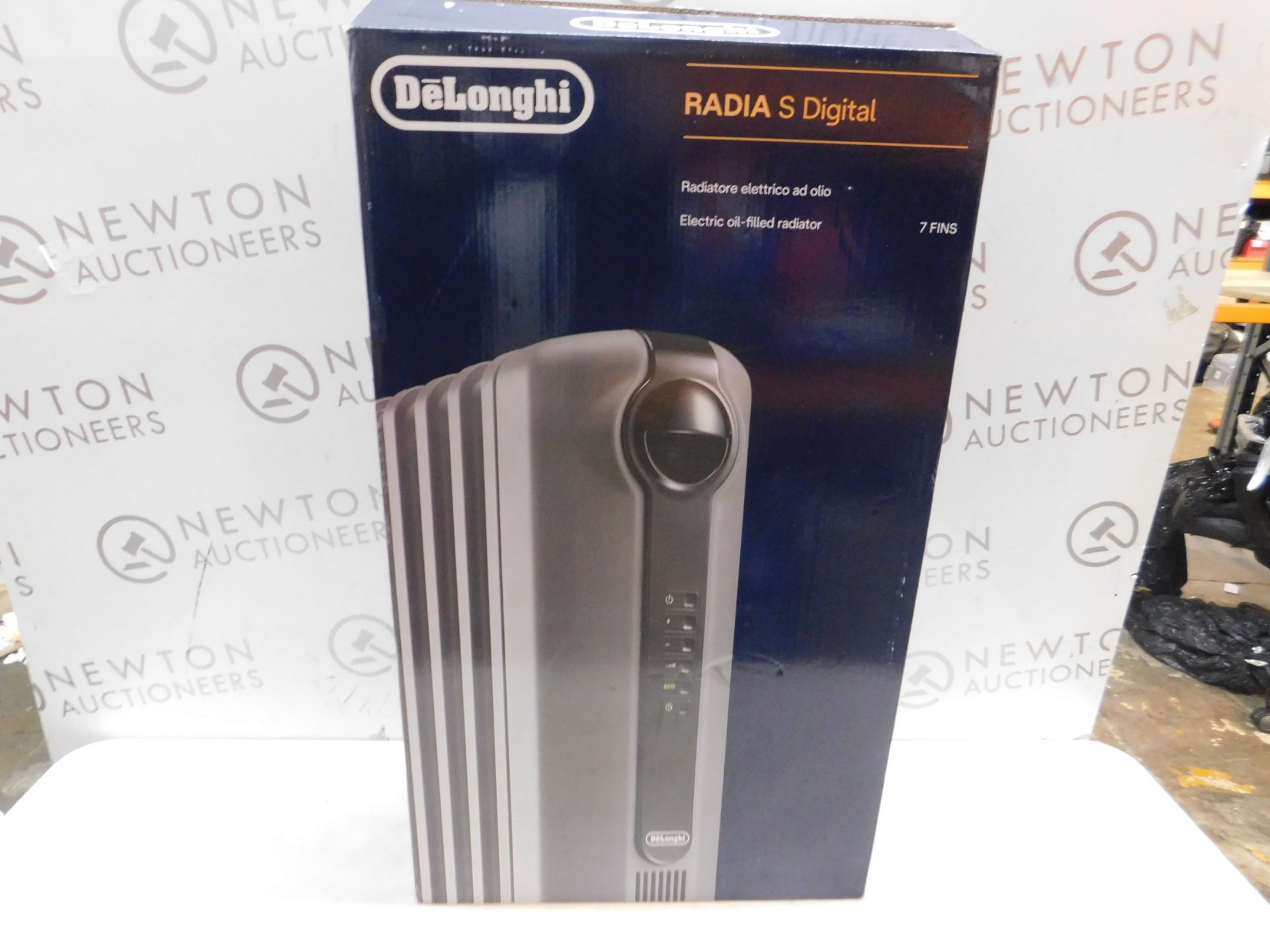 1 BOXED DE'LONGHI RADIA S OIL FILLED 1.5KW GREY RADIATOR RRP Â£99