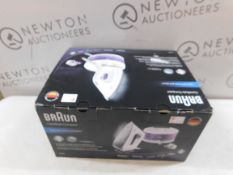 1 BOXED BRAUN CARESTYLE COMPACT IS 2044 IRONING CENTER RRP Â£149 (LIKE NEW, TESTED: WORKING)