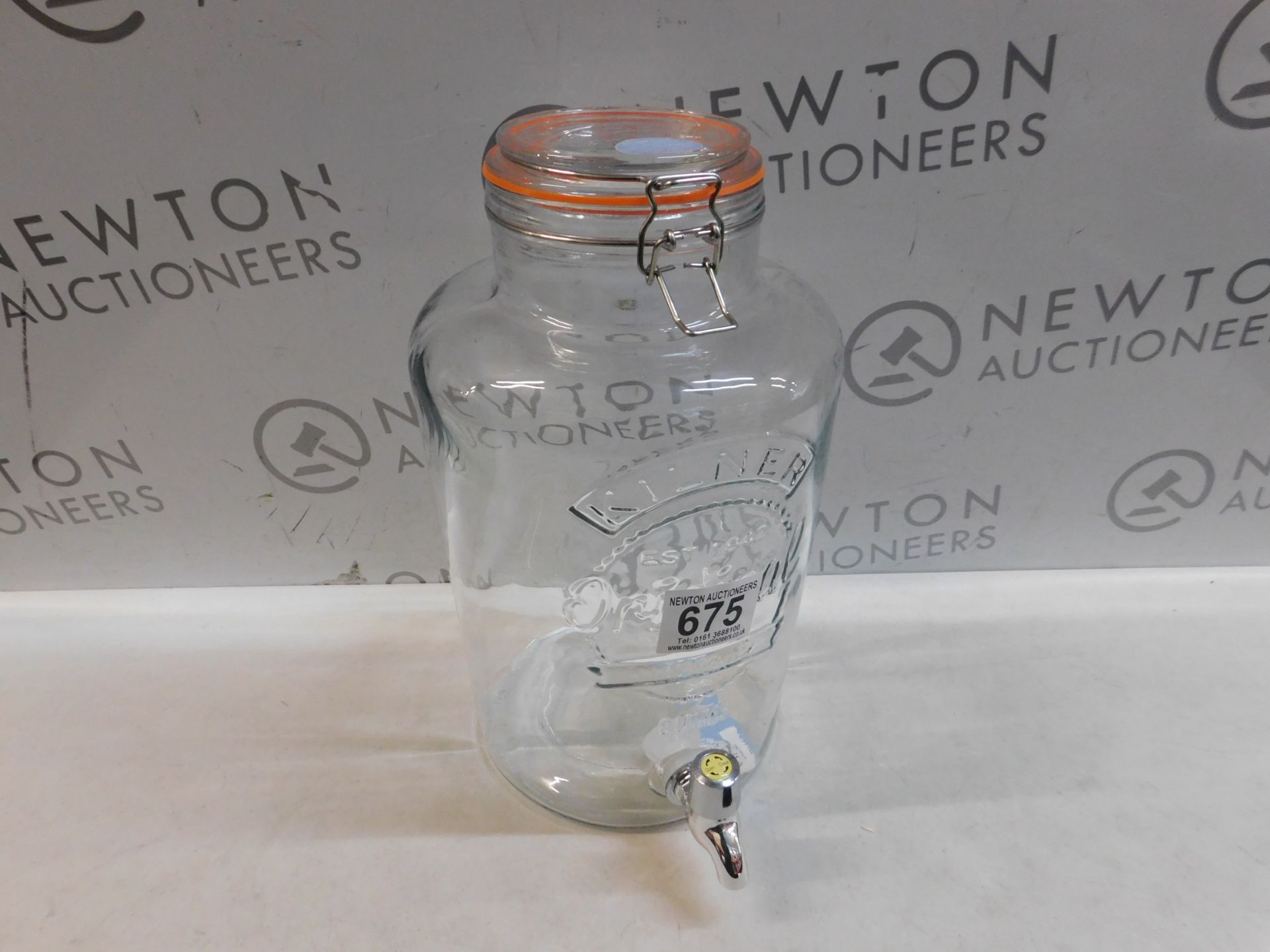 1 KILNER GLASS DRINKS DISPENSER 8L RRP Â£29