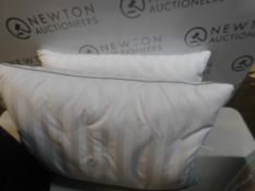 1 PAIR OF HOTEL GRAND DOUBLE TOP GOOSE FEATHER & GOOSE DOWN PILLOWS RRP Â£49.99