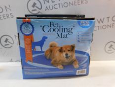 1 BOXED COCO JOJO PET COOLING MAT RRP Â£29.99