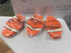 1 BRAND NEW SET OF 3 MOLTEN BGR7-OI BASKETBALLS SIZE 7 RRP Â£99