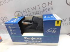 1 BOXED DEARFORMS MEMORY FORM MENS SLIPPERS SIZE SMALL RRP Â£39.9