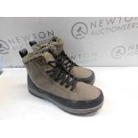 1 WEATHERPROOF MENS BOOTS SIZE 11 RRP Â£49.99