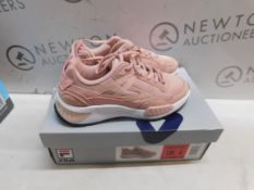 1 BOXED PAIR OF LADIES FILA SETONA VIZ TRAINERS UK SIZE 4 RRP Â£49