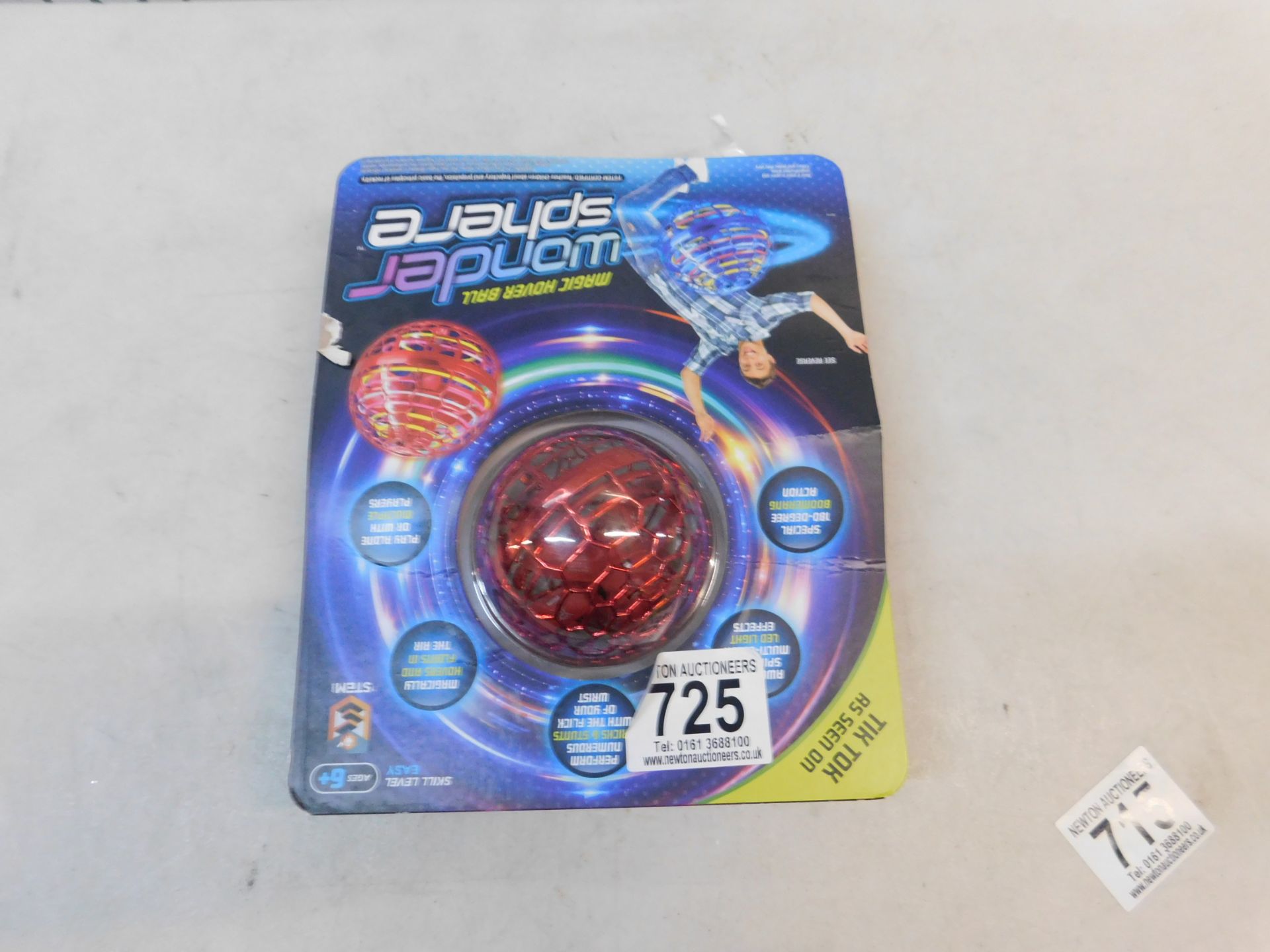 1 PACK OF WONDER SPHERE SPINNER BALL WITH LED LIGHTS RRP Â£16.99