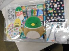 1 PACK OF SQUISHMALLOW STATIONERY SUPER SET, ALL ABOUT SQUISH RRP Â£39.99