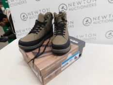 1 BOXED WEATHERPROOF MENS BOOTS IN BROWN SIZE 11 RRP Â£39.99