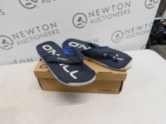 1 BOXED PAIR OF O'NEILL FLIP FLOPS SIZE 11 RRP Â£19.99