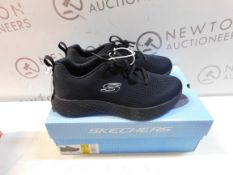 1 BOXED PAIR OF SKETCHER TRAINERS UK SIZE 7 RRP £49.99