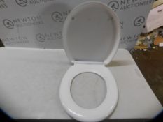 1 TAVISTOCK HUSH SOFT CLOSE QUICK RELEASE TOILET SEAT RRP Â£39.99