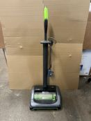 1 GTECH AIR RAM AR29 CORDLESS VACUUM CLEANER WITH CHARGER RRP Â£249