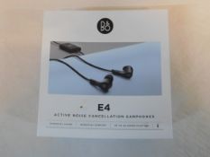 1 BOXED BANG & OLUFSEN E4 ACTIVE NOISE-CANCELLING WIRED EARPHONES RRP Â£149.99