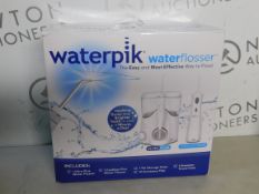 1 BOXED WATERPIK ULTRA PLUS WATER FLOSSER RRP Â£99