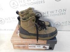 1 BOXED WEATHERPROOF MENS BOOTS SIZE 10 RRP Â£49.99