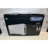 1 BOXED DE'LONGHI HSX4324E.WH 2,4KW THERMO CONVECTOR HEATER WITH DIGITAL THERMOSTAT RRP Â£99