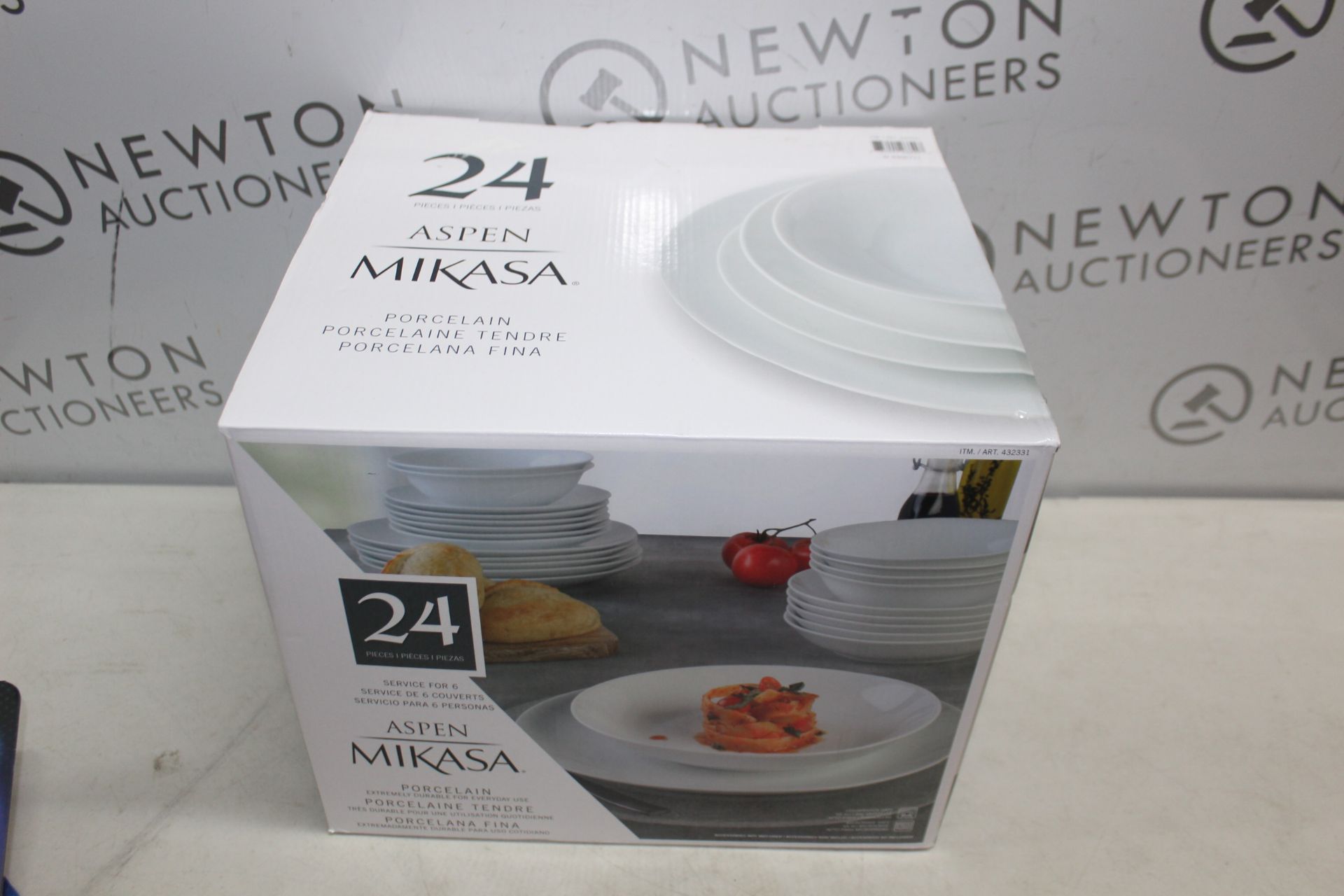 1 BOXED MIKASA PORCELAIN DISHES SET RRP Â£59