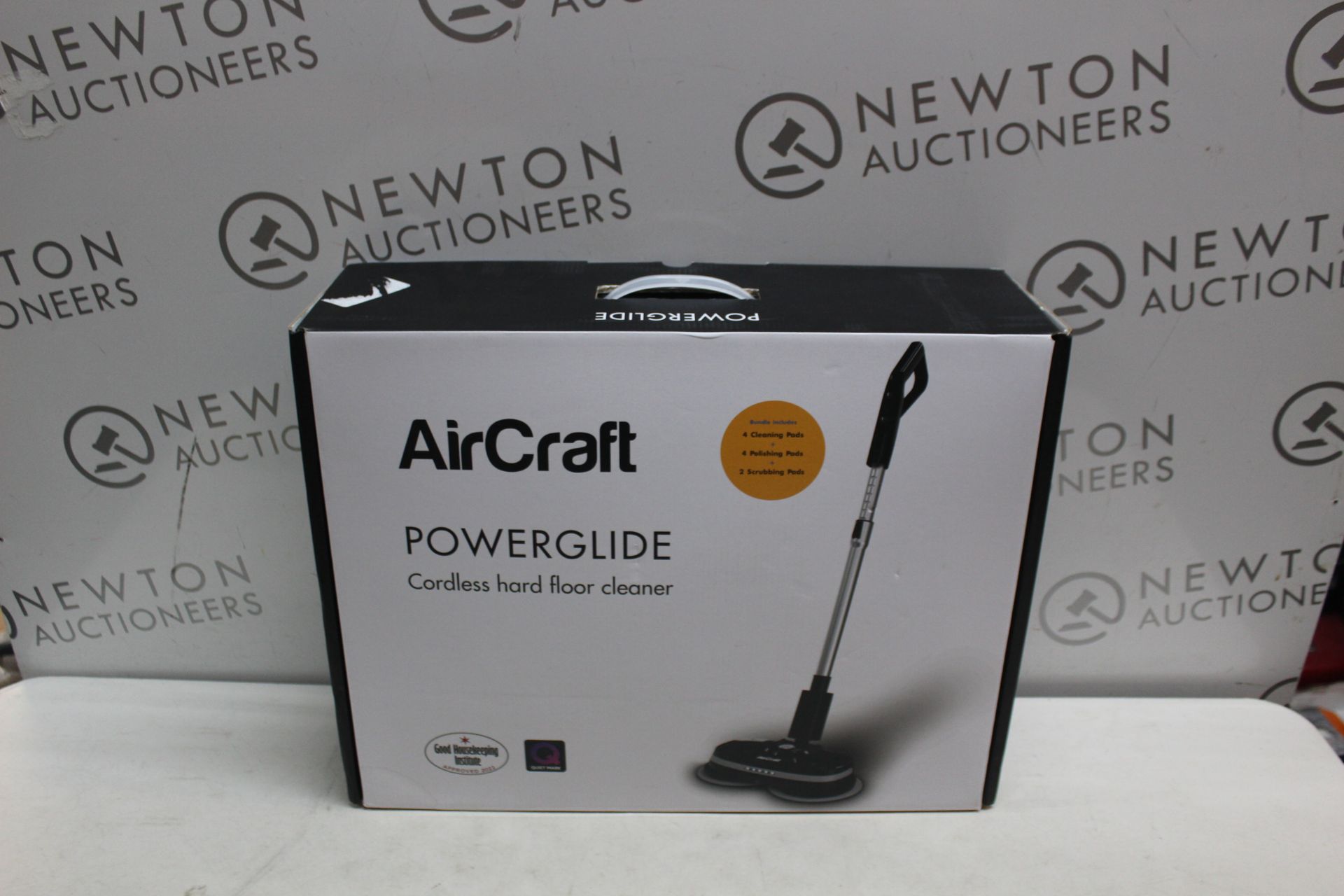 1 BOXED AIRCRAFT POWERGLIDE CORDLESS HARD FLOOR CLEANER & POLISHER RRP Â£199