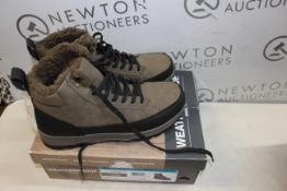 1 BOXED WEATHERPROOF MENS BOOTS IN BROWN SIZE 11 RRP Â£39.99