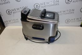 1 TEFAL OLEOCLEAN PRO INOX & DESIGN DEEP FRYER RRP Â£129.99