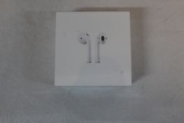 1 BRAND NEW SEALED BOXED APPLE AIRPODS WITH CHARGING CASE MODEL MV7N2ZM/A RRP Â£139.99