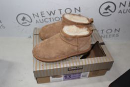 1 BOXED KIRKLAND SIGNATURE SHEARLING KIDS BOOT UK SIZE 12 RRP Â£24.99