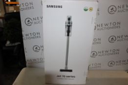 1 BOXED SAMSUNG JET 70 TURBO 21.6V VACUUM CLEANER WITH BATTERY AND CHARGER RRP Â£299