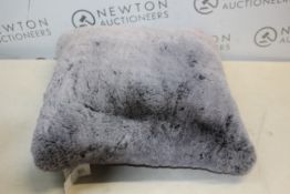 1 MON CHATEAU OVERSIZED ULTRA LUXE FAUX FUR CUSHION RRP Â£19.99