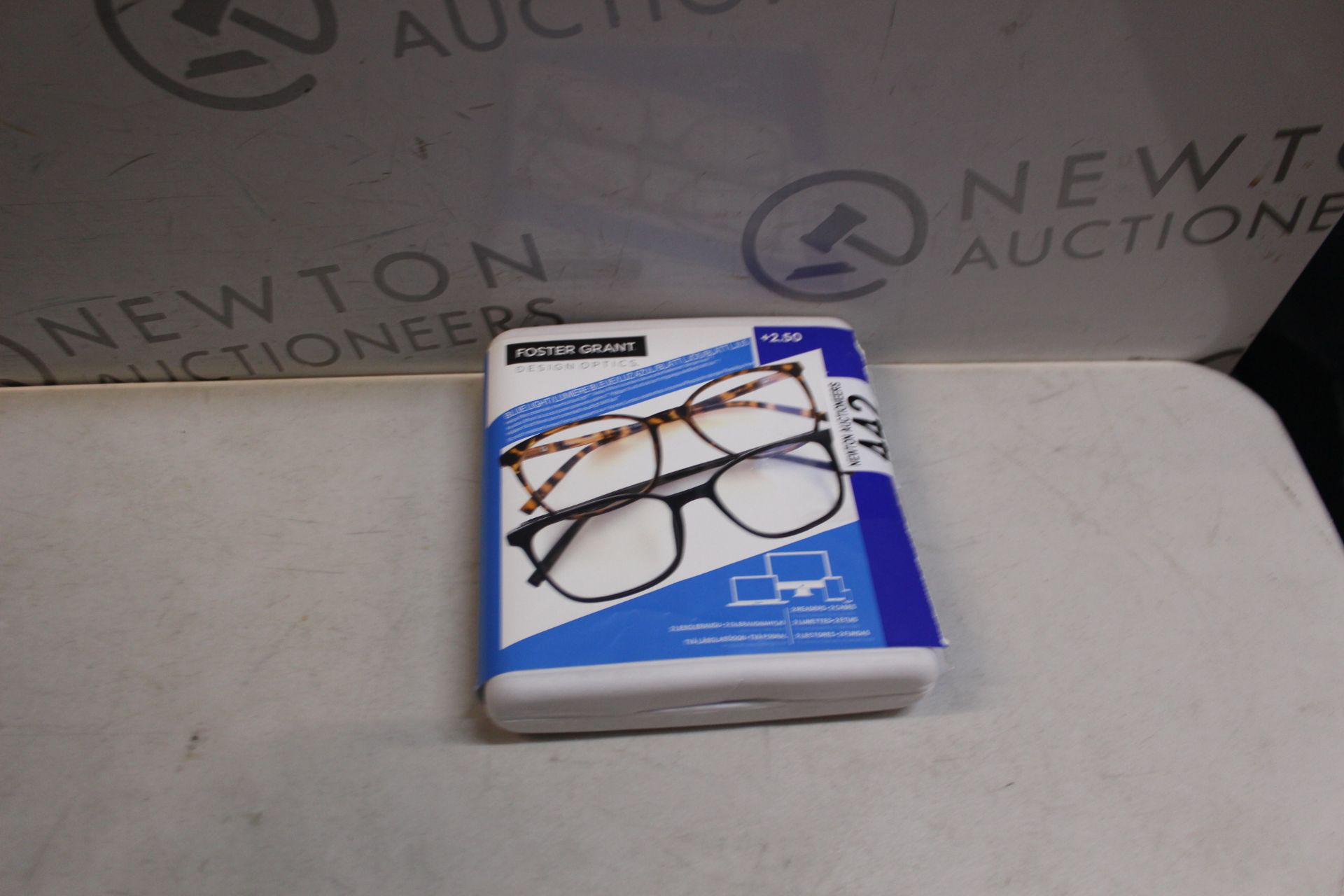 1 FOSTER GRANT DESIGN OPTICS REDING GLASSES STRENGTH +2.50 RRP Â£39.99