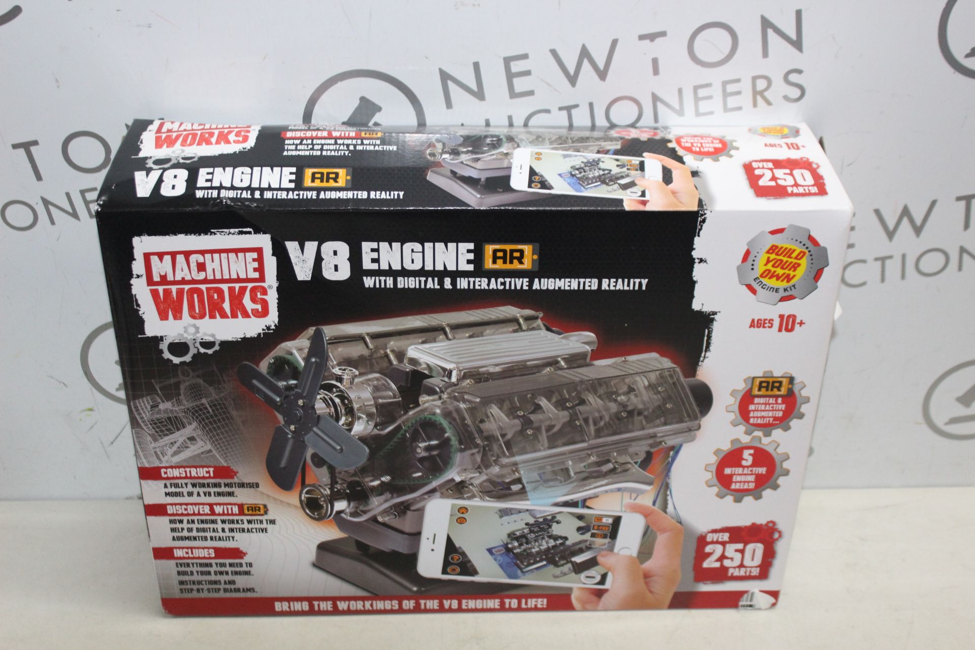 1 BOXED HAYNES BUILD YOUR OWN V8 ENGINE RRP Â£54.99