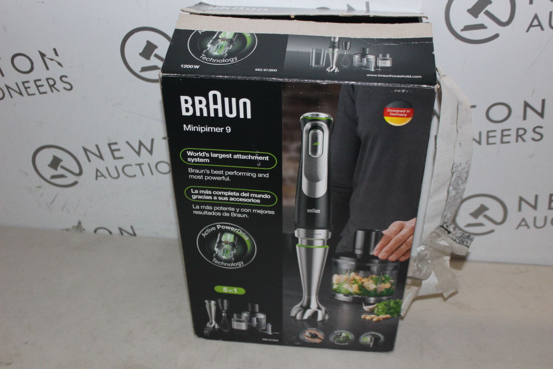 1 BOXED BRAUN MULTI-QUICK 9 HAND BLENDER WITH ACCESSORIES RRP Â£149.99