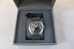 1 BOXED HAMILTON SELF-WINDING ANALOG STAINLESS BLACK SILVER H695290 MEN'S WATCH RRP Â£799