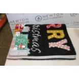 1 CHRISTMAS ENTRANCE MAT RRP Â£19