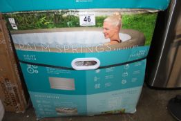 1 BOXED LAY-Z-SPA PALM SPRINGS INFLATABLE 4-6 PERSON SPA RRP Â£599 (PICTURES FOR ILLUSTRATION